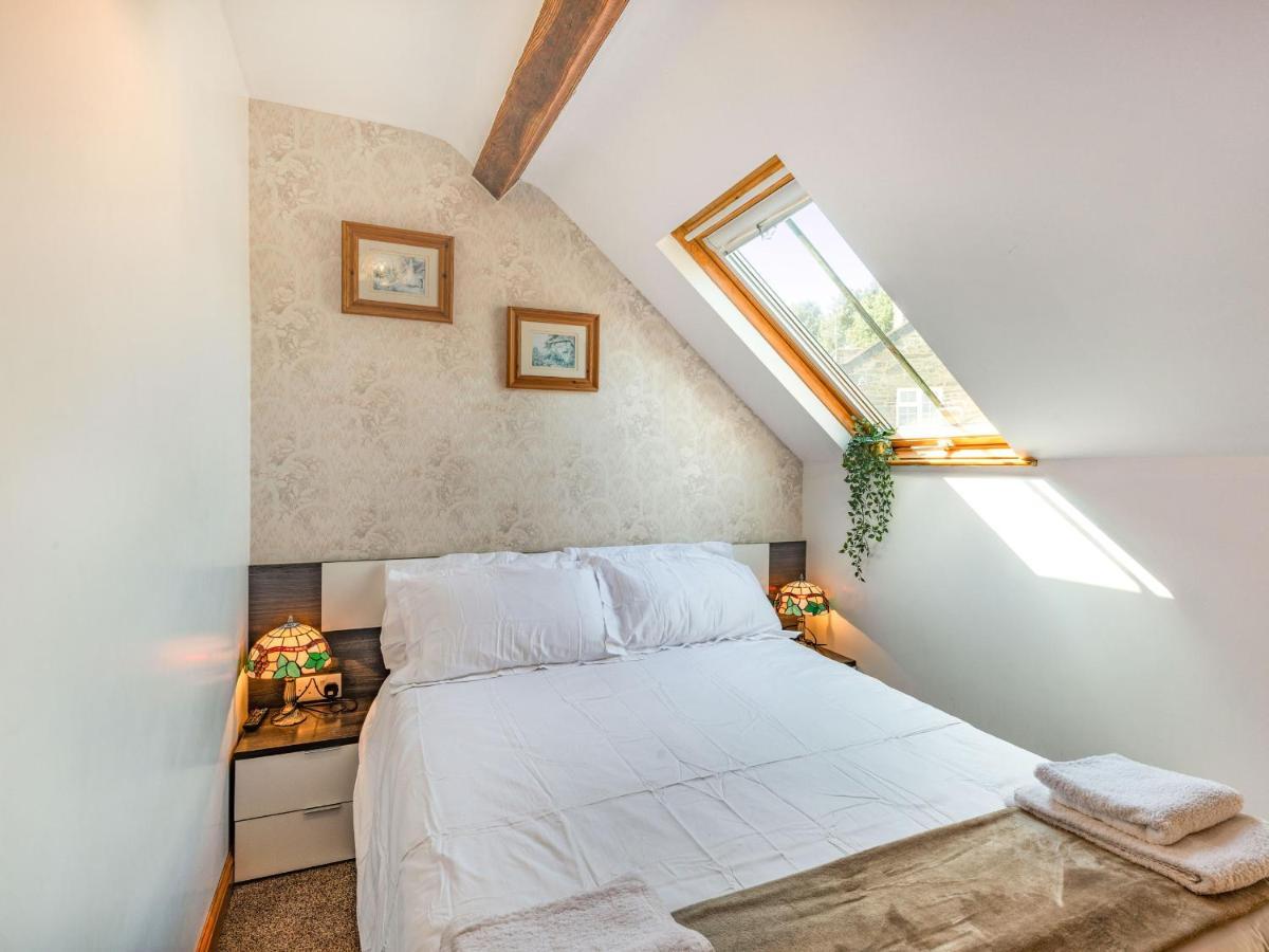 Vila Halfen Granary Pont-Robert Exteriér fotografie